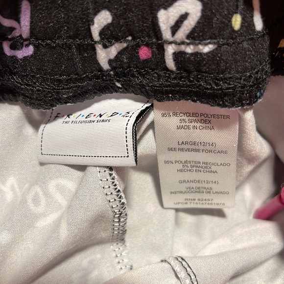NWT FRIENDS ladies sleep jogger size large (12-14) - Picture 5 of 5